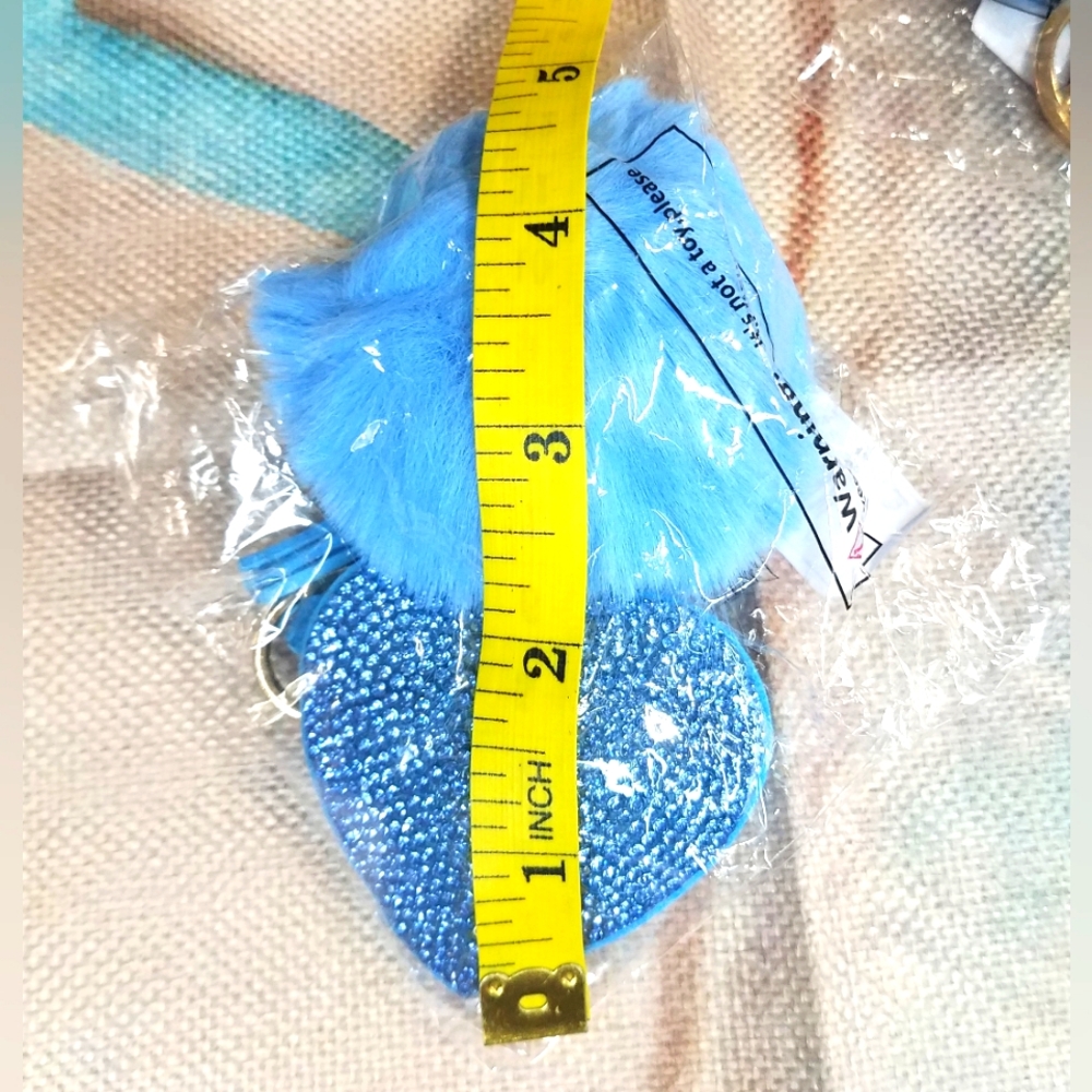 Heart Bag Charm Keychain NIP - Picture 7 of 7